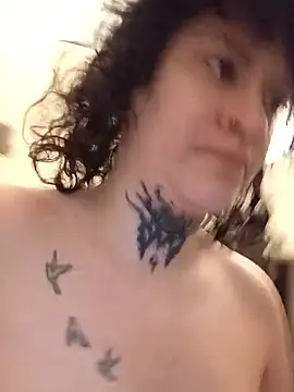 callmelouve online show from January 15, 2026, 3:37 pm