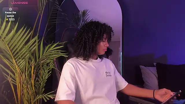 Snapshot of Lucas_eevans chatting on October 22, 2025, 1:10 pm Lucas eevans online show from October 22, 2025, 1:10 pm