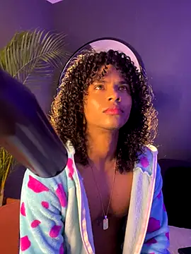 Snapshot of Lucas_eevans chatting on November 21, 2025, 1:43 pm Lucas eevans online show from November 21, 2025, 1:43 pm