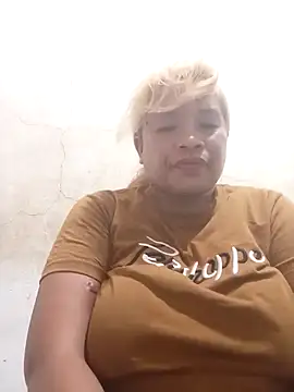 Snapshot of wet_babexxx chatting on November 14, 2025, 12:14 am wet babexxx online show from November 14, 2025, 12:14 am