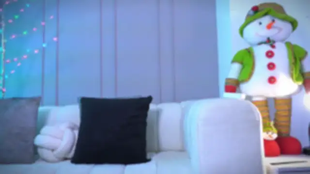 Snapshot of Frank_Farrell chatting on November 16, 2025, 5:28 pm Frank Farrell online show from November 16, 2025, 5:28 pm