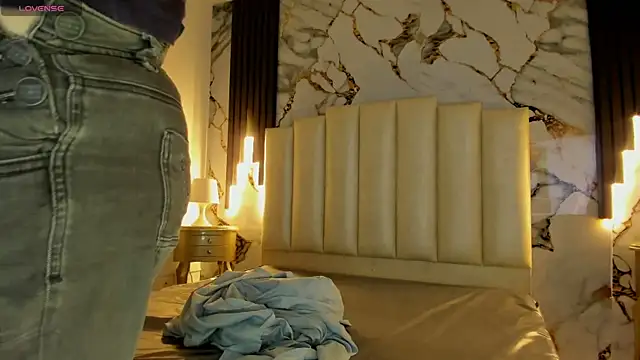 Snapshot of mollieblue69 chatting on September 14, 2025, 12:49 pm mollieblue69 online show from September 14, 2025, 12:49 pm