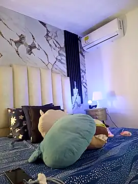 Snapshot of mollieblue69 chatting on December 17, 2025, 1:16 pm mollieblue69 online show from December 17, 2025, 1:16 pm