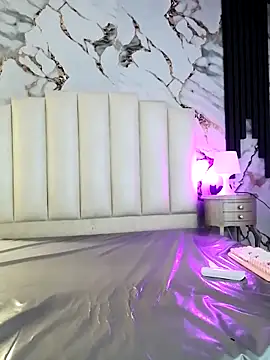 Snapshot of mollieblue69 chatting on November 28, 2025, 1:11 pm mollieblue69 online show from November 28, 2025, 1:11 pm