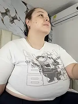 Snapshot of mollieblue69 chatting on November 7, 2025, 1:04 pm mollieblue69 online show from November 7, 2025, 1:04 pm