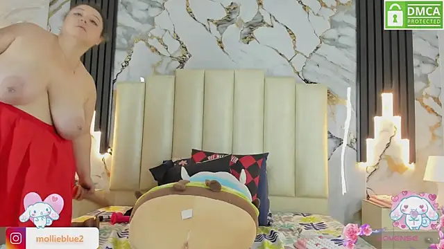 Snapshot of mollieblue69 chatting on March 15, 2025, 7:05 pm mollieblue69 online show from March 15, 2025, 7:05 pm