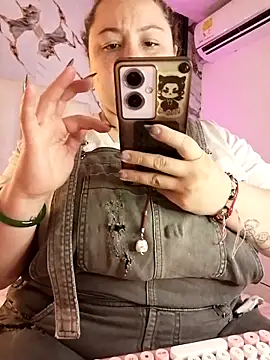 Snapshot of mollieblue69 chatting on November 27, 2025, 1:11 pm mollieblue69 online show from November 27, 2025, 1:11 pm