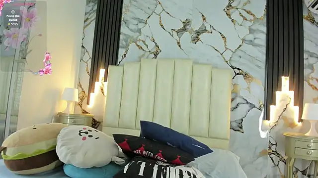 Snapshot of mollieblue69 chatting on September 12, 2025, 2:28 pm mollieblue69 online show from September 12, 2025, 2:28 pm