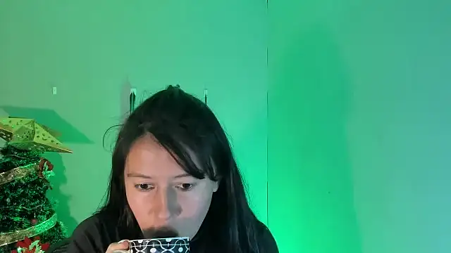 Snapshot of sandyquinnxx chatting on December 19, 2025, 6:43 pm sandyquinnxx online show from December 19, 2025, 6:43 pm