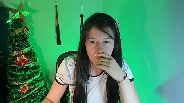 Snapshot of sandyquinnxx chatting on December 18, 2025, 9:07 pm sandyquinnxx online show from December 18, 2025, 9:07 pm