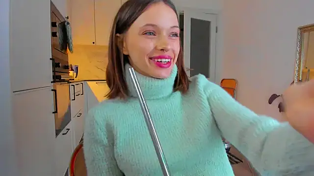 Snapshot of Kossie_ chatting on February 12, 2025, 2:21 pm Kossie online show from February 12, 2025, 2:21 pm