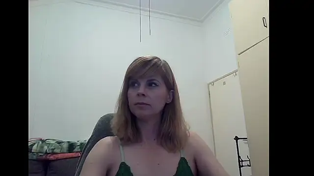 Snapshot of SavannaGirly chatting on November 13, 2025, 7:18 pm SavannaGirly online show from November 13, 2025, 7:18 pm