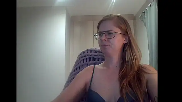 Snapshot of SavannaGirly chatting on January 21, 2025, 5:09 pm SavannaGirly online show from January 21, 2025, 5:09 pm