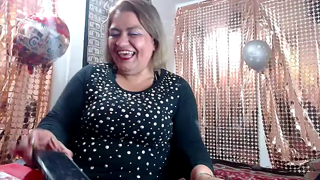 Snapshot of NAILAH_SANZ chatting on March 19, 2025, 12:59 am NAILAH SANZ online show from March 19, 2025, 12:59 am