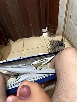 Snapshot of Dedoow chatting on September 12, 2025, 1:33 pm Dedoow online show from September 12, 2025, 1:33 pm