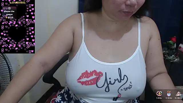 Snapshot of Alliayah_Hollyx chatting on January 8, 2026, 6:19 am Alliayah Hollyx online show from January 8, 2026, 6:19 am