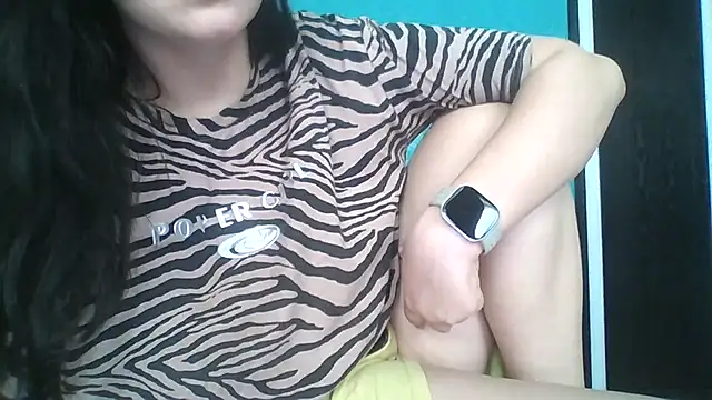 NansyyyaLiannkkaasssssa78 online show from April 13, 2026, 2:21 pm