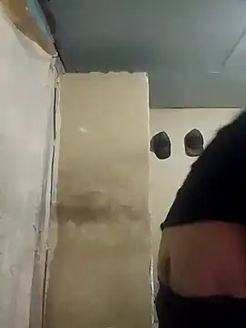 Snapshot of MarsWood chatting on November 18, 2025, 6:39 am MarsWood online show from November 18, 2025, 6:39 am