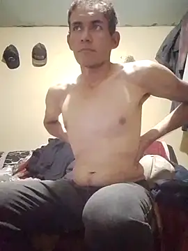 Snapshot of MarsWood chatting on October 31, 2025, 6:43 am MarsWood online show from October 31, 2025, 6:43 am