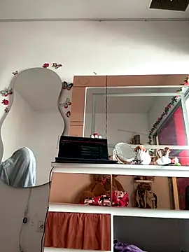 Snapshot of jailyncam_ chatting on December 4, 2025, 1:43 pm jailyncam online show from December 4, 2025, 1:43 pm