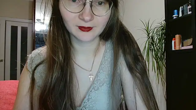 Snapshot of KiraGoldens chatting on November 25, 2025, 9:31 am KiraGoldens online show from November 25, 2025, 9:31 am