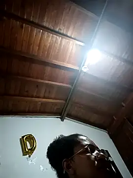 Snapshot of Bigassmommy_x chatting on November 5, 2025, 2:42 pm Bigassmommy x online show from November 5, 2025, 2:42 pm