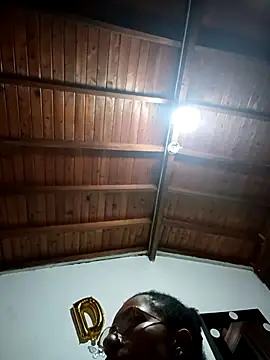 Snapshot of Bigassmommy_x chatting on November 22, 2025, 11:53 am Bigassmommy x online show from November 22, 2025, 11:53 am