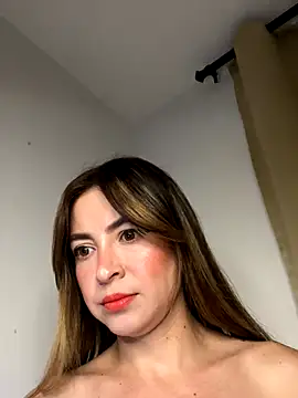 Snapshot of abby1nicolette chatting on November 6, 2025, 4:05 am abby1nicolette online show from November 6, 2025, 4:05 am