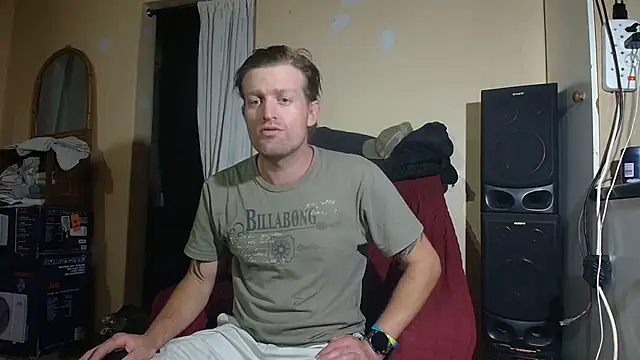 Snapshot of the-billy-blue chatting on June 18, 2026, 7:19 pm the-billy-blue online show from June 18, 2026, 7:19 pm