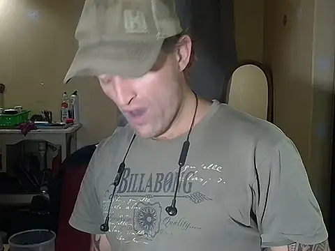 Snapshot of the-billy-blue chatting on July 5, 2026, 10:38 pm the-billy-blue online show from July 5, 2026, 10:38 pm