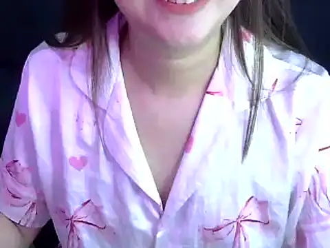 Snapshot of Bee_2k chatting on November 16, 2025, 4:50 am Bee 2k online show from November 16, 2025, 4:50 am