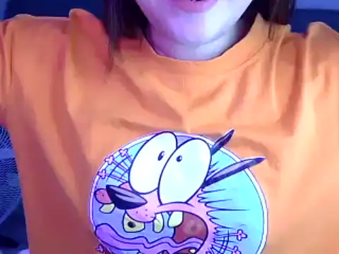 Snapshot of Bee_2k chatting on November 24, 2025, 4:56 am Bee 2k online show from November 24, 2025, 4:56 am