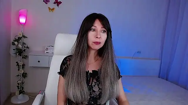 wendifoste online show from December 15, 2025, 6:47 pm