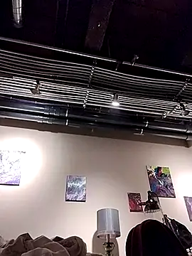 eatmeplease44 online show from February 13, 2026, 8:09 pm