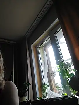 IrmaRose online show from April 18, 2026, 4:48 am