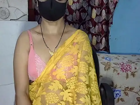 Indian Horny Wife online show from June 28, 2026, 12:39 am