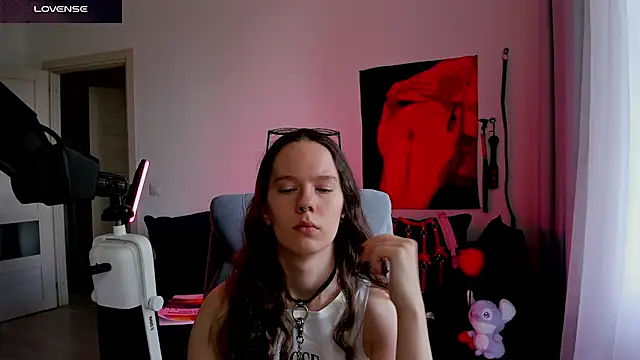 DivineBite online show from July 9, 2026, 9:32 am