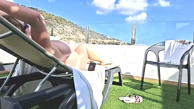 BustyGaby online show from October 15, 2025, 11:40 am