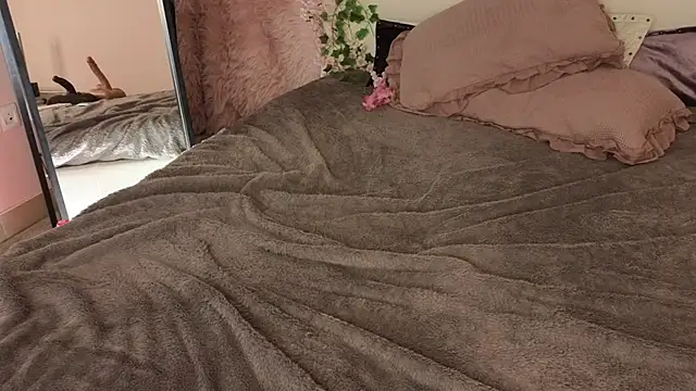 Snapshot of AmalyGreen chatting on September 23, 2025, 3:41 pm AmalyGreen online show from September 23, 2025, 3:41 pm