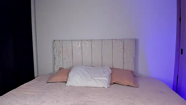 Snapshot of liagirl_cute chatting on November 21, 2025, 5:06 am liagirl cute online show from November 21, 2025, 5:06 am