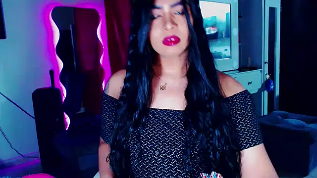 violet bigcock774 online show from September 16, 2025, 7:42 am