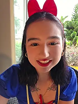 Pinkie Princes online show from July 9, 2026, 8:08 pm