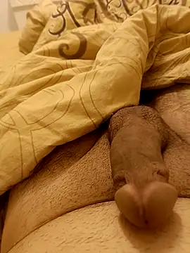 Snapshot of IZDIRAPVEREN chatting on March 15, 2025, 10:00 pm IZDIRAPVEREN online show from March 15, 2025, 10:00 pm