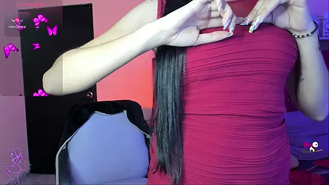 Snapshot of candymills1 chatting on November 5, 2025, 2:31 pm candymills1 online show from November 5, 2025, 2:31 pm