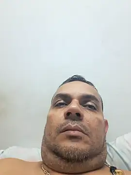 Snapshot of Ben_joseph1976 chatting on September 24, 2025, 1:13 am Ben joseph1976 online show from September 24, 2025, 1:13 am