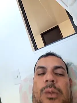 Snapshot of Ben_joseph1976 chatting on January 6, 2025, 4:23 pm Ben joseph1976 online show from January 6, 2025, 4:23 pm