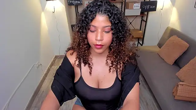 LilyBrunette online show from April 4, 2026, 12:39 am