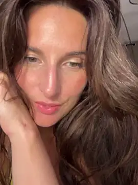 Snapshot of Thescorpionfr chatting on March 21, 2025, 10:50 pm Thescorpionfr online show from March 21, 2025, 10:50 pm