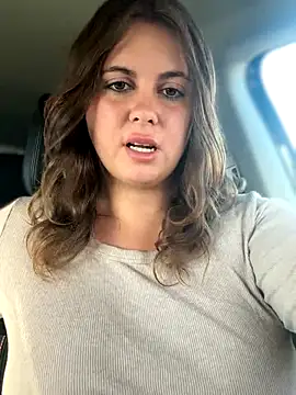 Snapshot of Samantha_official chatting on November 5, 2025, 8:39 am Samantha official online show from November 5, 2025, 8:39 am