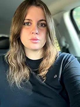 Snapshot of Samantha_official chatting on November 28, 2025, 8:36 am Samantha official online show from November 28, 2025, 8:36 am